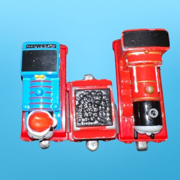 Thomas & Friends Take Along N Play Metal Magnetic James Tendar Holiday Thomas B6 - Picture 8 of 9